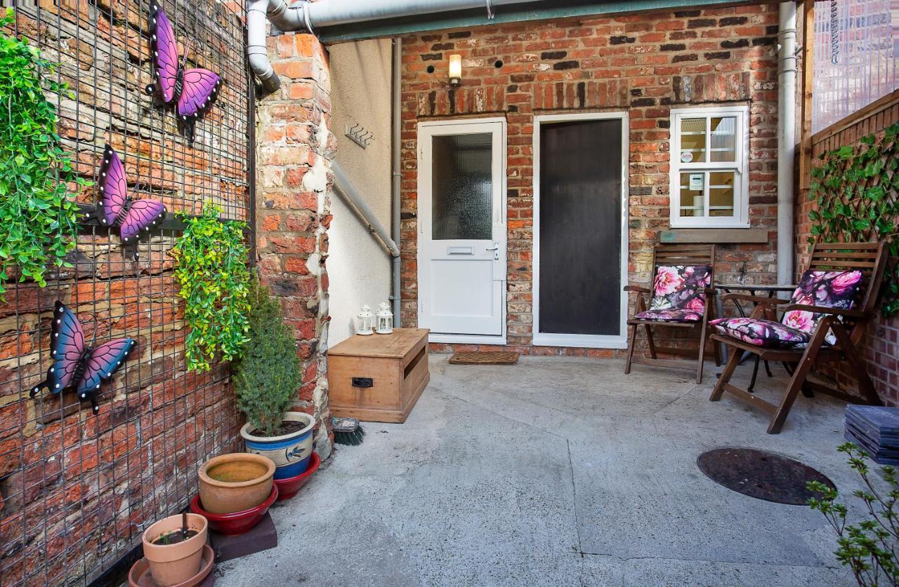 Courtyard Apartment York Exteriér fotografie